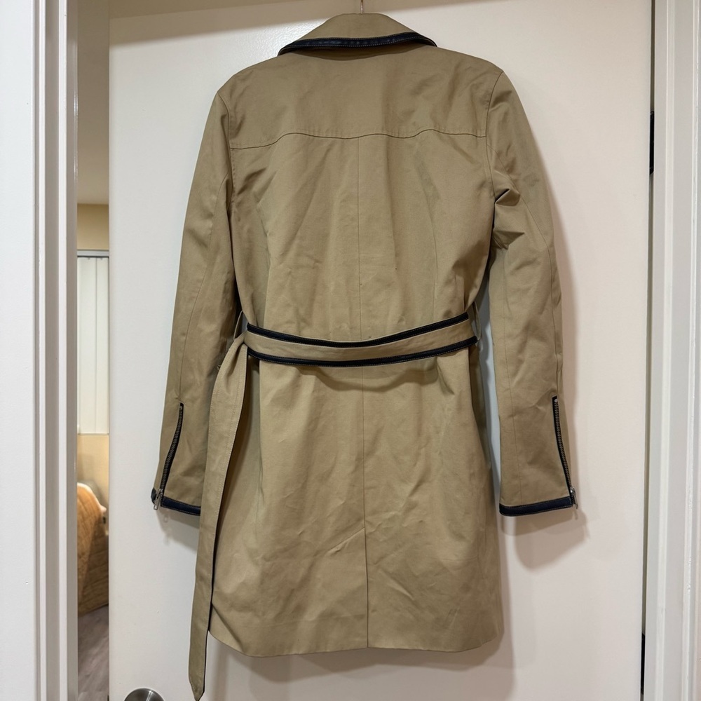 L'Agence Women’s Trench Coat Beige Cotton Collared With Belt Size 4 $700 - Picture 11 of 11
